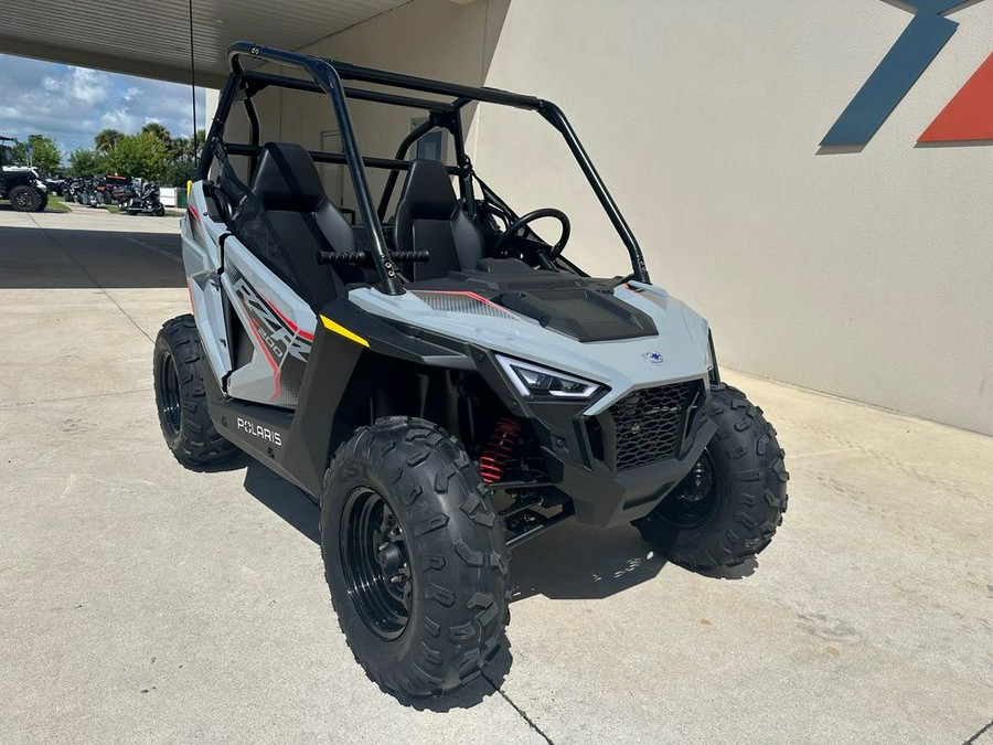 2024 Polaris RZR 200 EFI