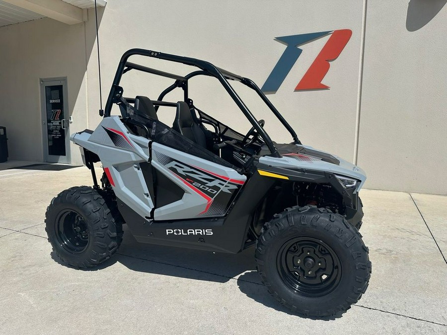 2024 Polaris RZR 200 EFI