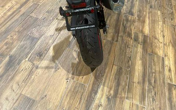 2024 Kawasaki Z500 SE ABS