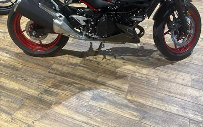 2024 Kawasaki Z500 SE ABS
