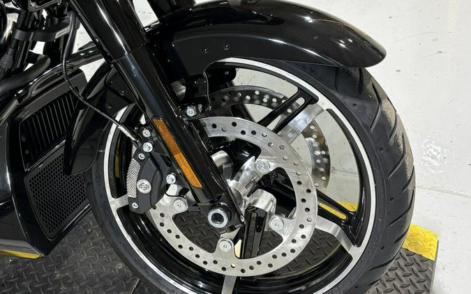 2026 Harley-Davidson® Road Glide® Teal Thunder / Vivid Black - Black