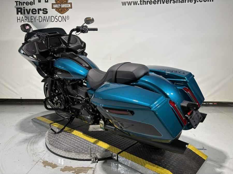 2026 Harley-Davidson® Road Glide® Teal Thunder / Vivid Black - Black