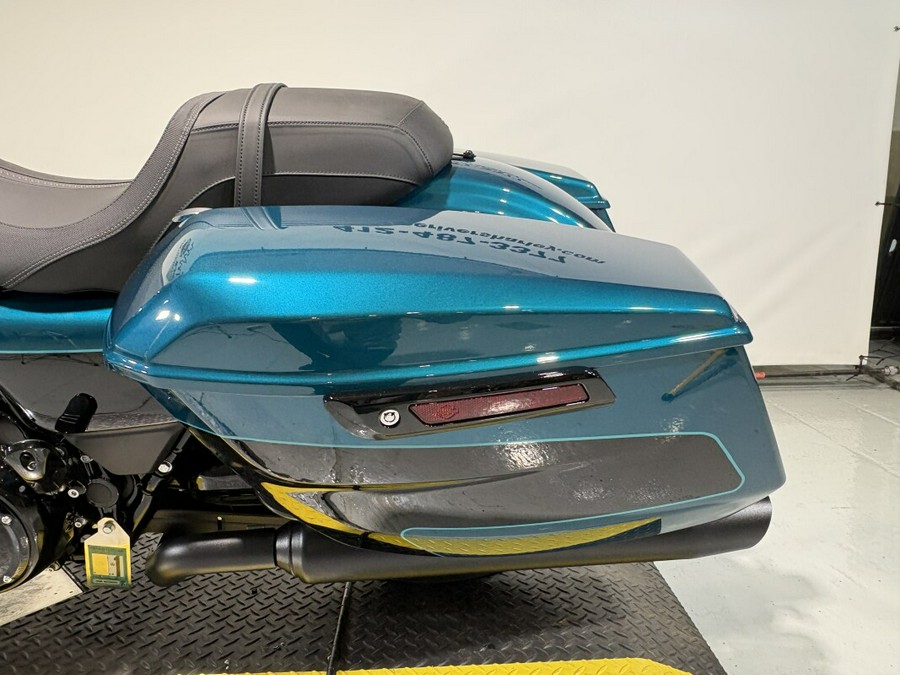 2026 Harley-Davidson® Road Glide® Teal Thunder / Vivid Black - Black