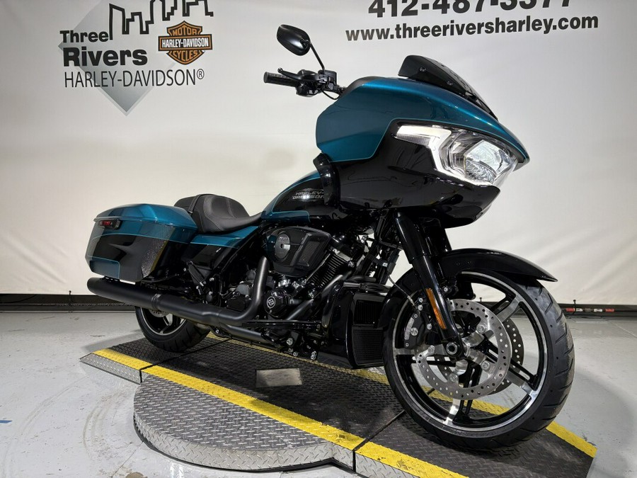 2026 Harley-Davidson® Road Glide® Teal Thunder / Vivid Black - Black