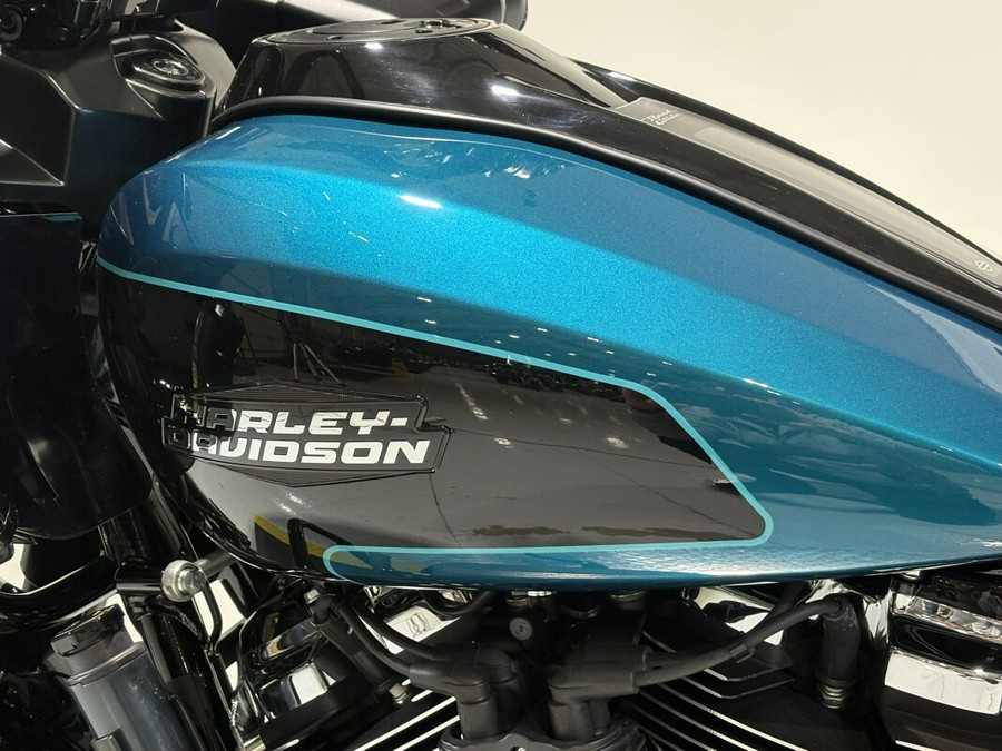 2026 Harley-Davidson® Road Glide® Teal Thunder / Vivid Black - Black
