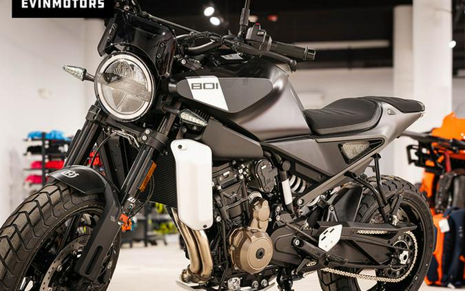 2025 Husqvarna Motorcycles SVARTPILEN 801