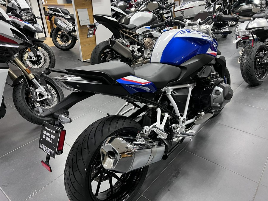 2023 BMW R1250R