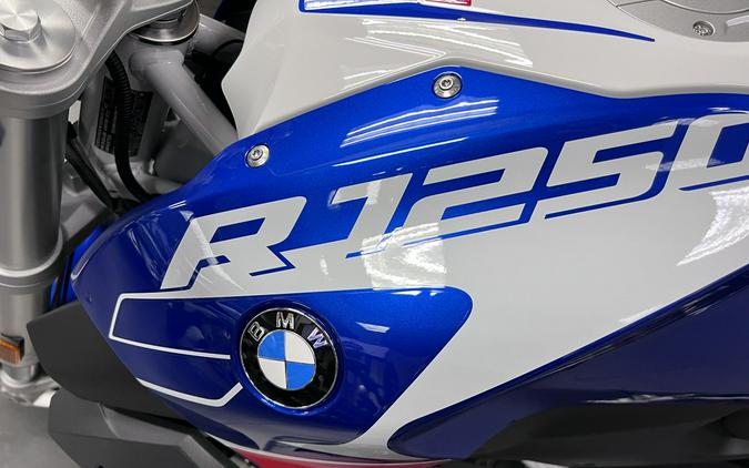 2023 BMW R1250R