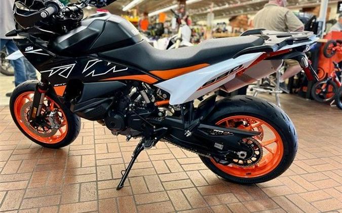 New 2024 KTM 890 SMT