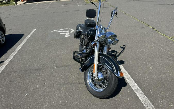 2011 Harley-Davidson® FLSTC - Heritage Softail® Classic