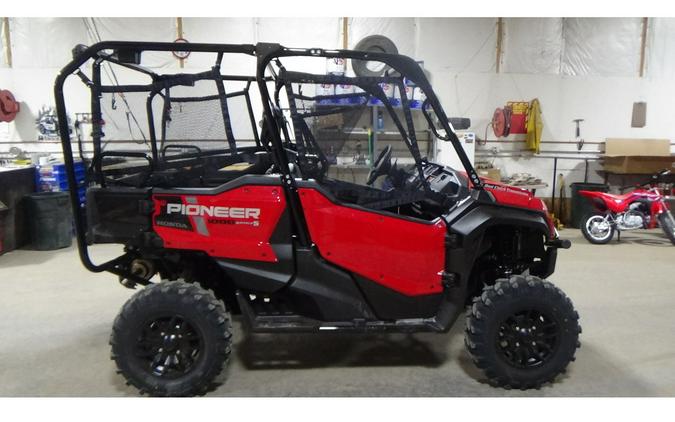 2024 Honda PIONEER 1000-5 DELUXE