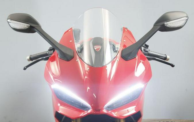2026 Ducati Panigale V2 S