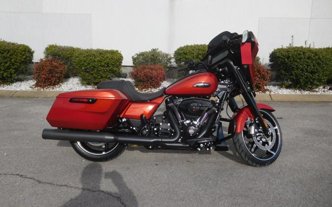 FLHX 2024 Street Glide®