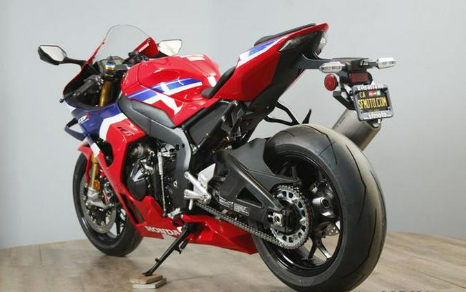 2026 Honda CBR1000RR-R Fireblade SP