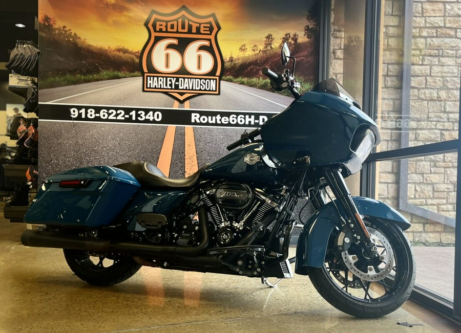 2021 Harley-Davidson Road Glide Special Billiard Teal