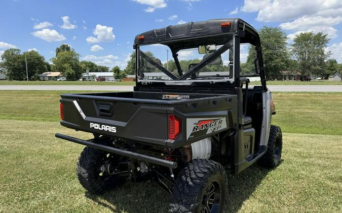 2019 Polaris® Ranger XP® 900 EPS Premium Silver Pearl