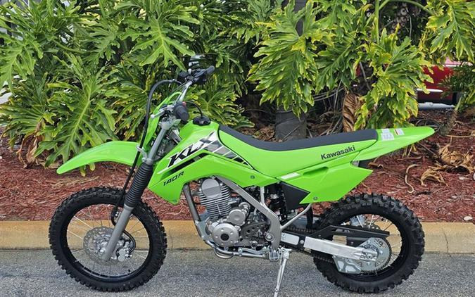 2025 Kawasaki KLX 140R