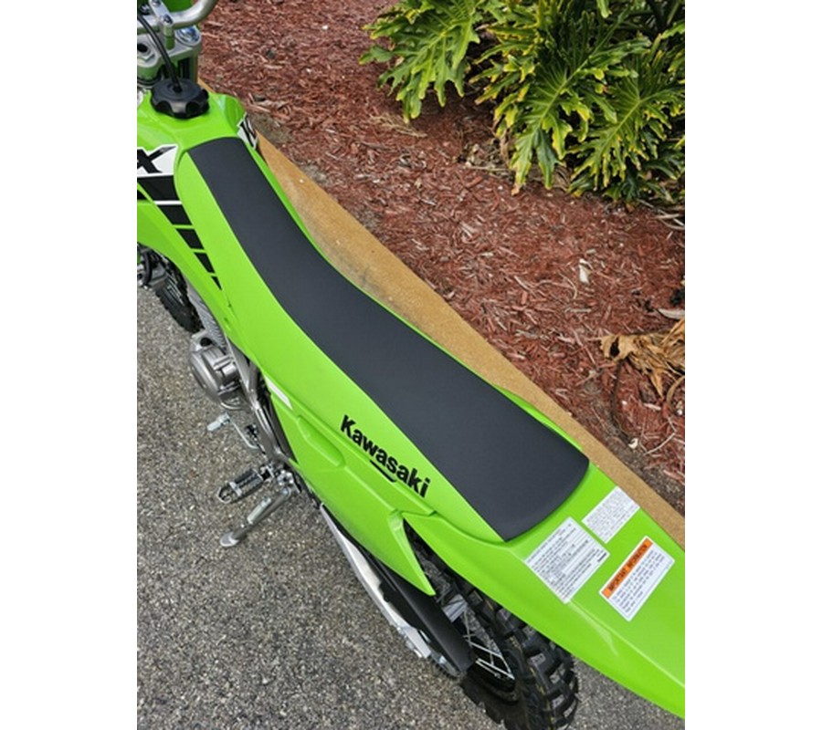 2025 Kawasaki KLX 140R