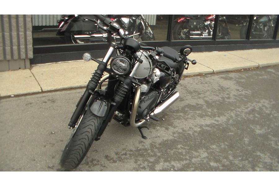 2025 Triumph Bonneville Bobber (Euro 5a) Base