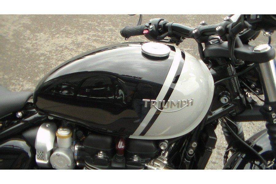 2025 Triumph Bonneville Bobber (Euro 5a) Base