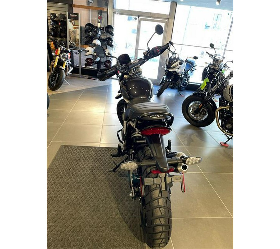 2026 Triumph Scrambler 400 XC