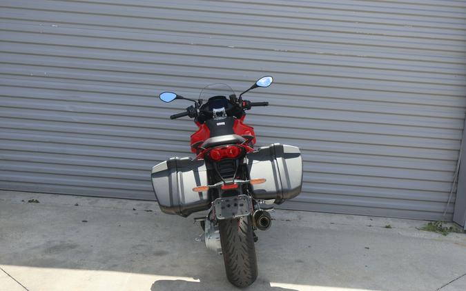 2023 Moto Guzzi V100 Mandello