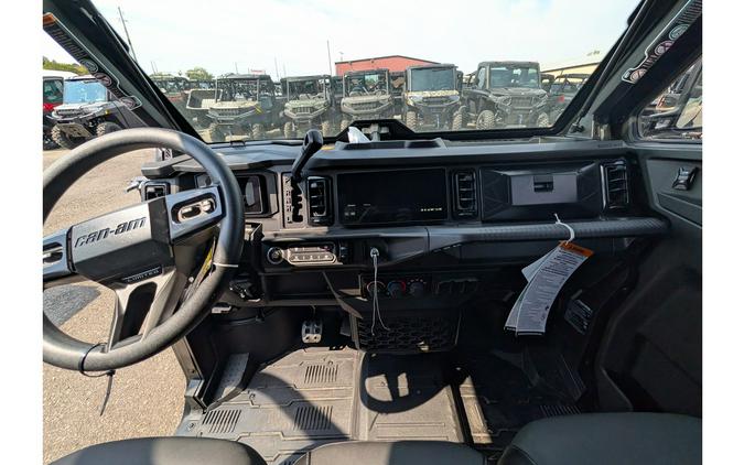 2027 DEFENDER XU MAX LIMITED CAB HD11 - Can-Am