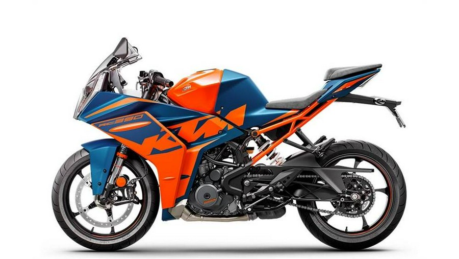 2022 KTM RC390