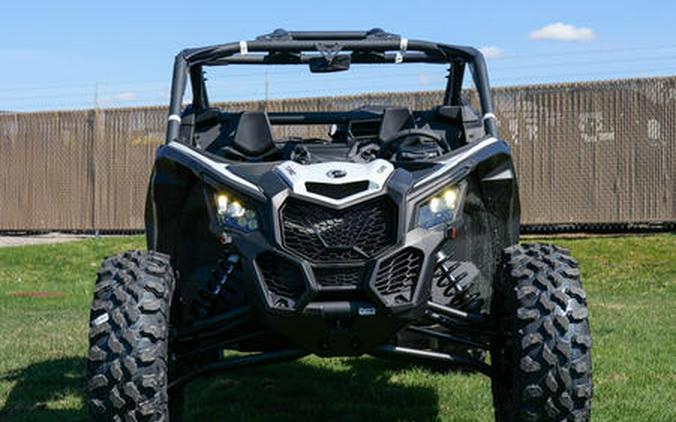 2024 Can-Am® Maverick X3 DS Turbo Catalyst Gray