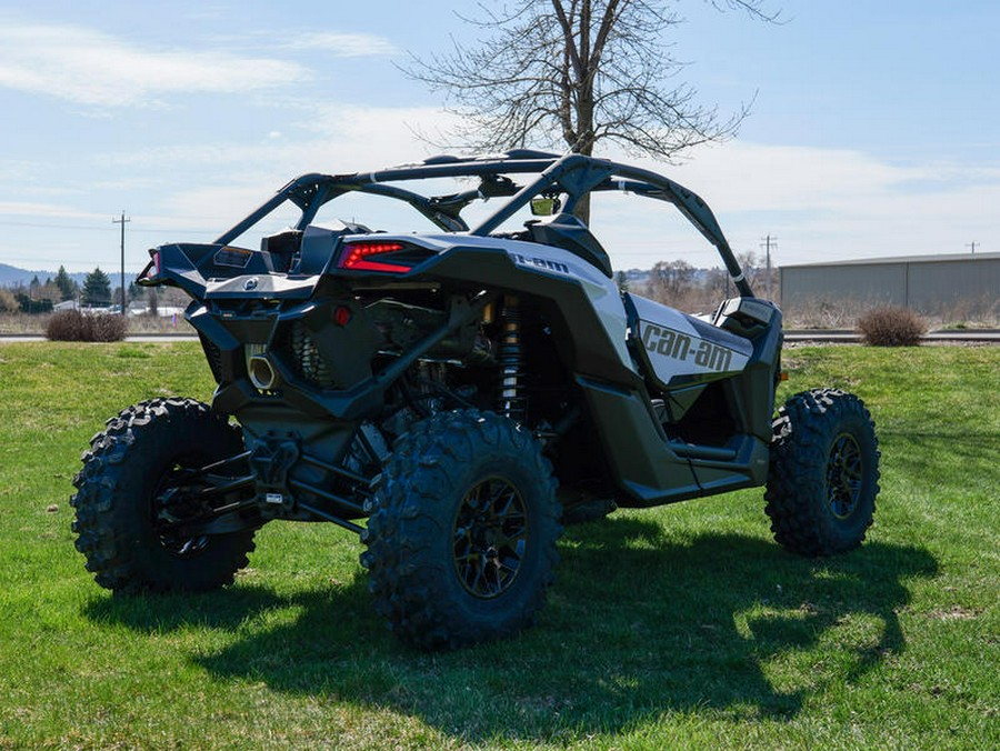 2024 Can-Am® Maverick X3 DS Turbo Catalyst Gray