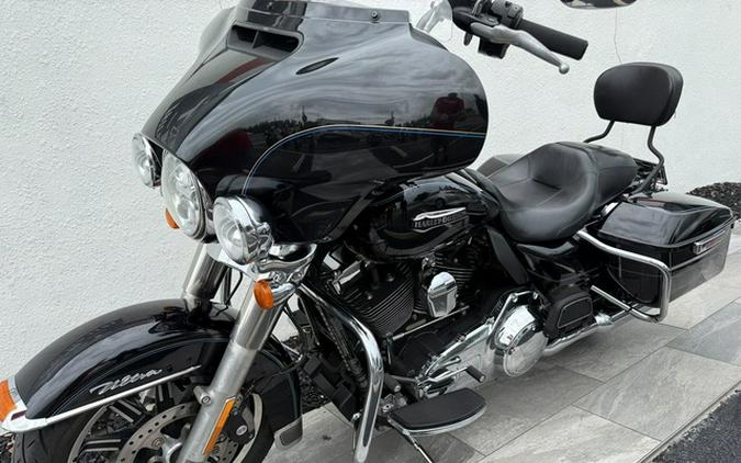 2014 Harley-Davidson Touring FLHTCU - Electra Glide Ultra Classic