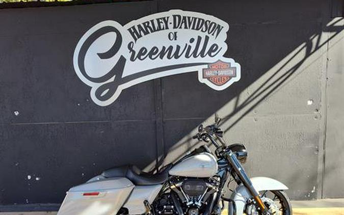 2025 Harley-Davidson Road King® Special