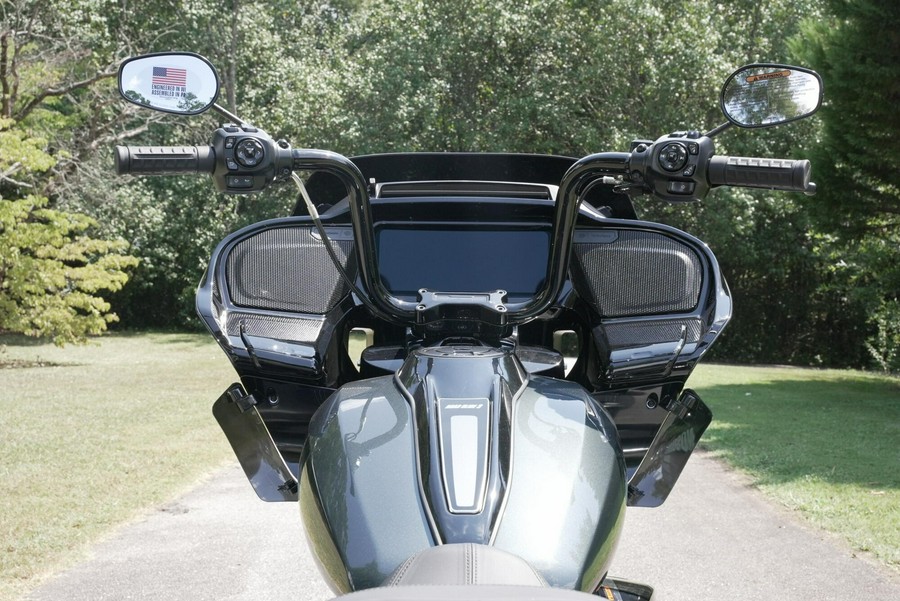 FLTRT 2026 Road Glide 3
