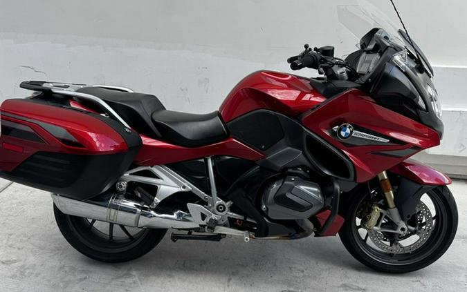 2019 BMW R 1250 RT Mars Red MetallicDark Slate Metallic Style