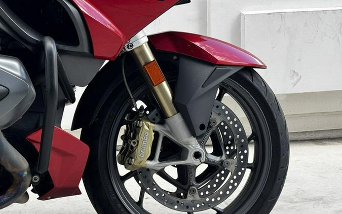 2019 BMW R 1250 RT Mars Red MetallicDark Slate Metallic Style