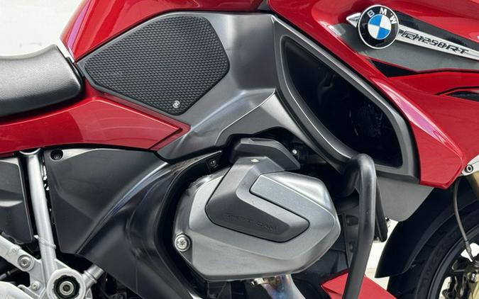 2019 BMW R 1250 RT Mars Red MetallicDark Slate Metallic Style