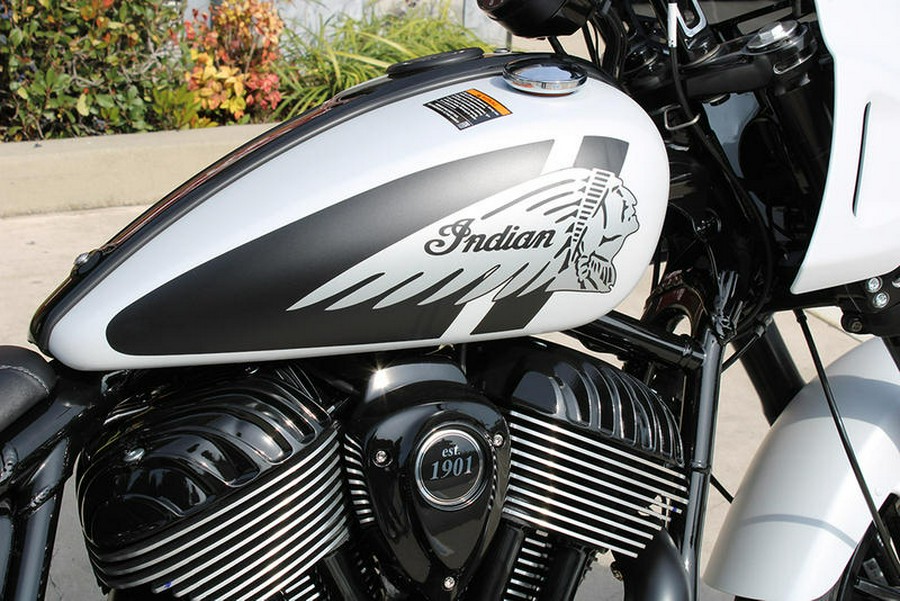 2024 Indian Motorcycle® Sport Chief Ghost White Metallic Smoke