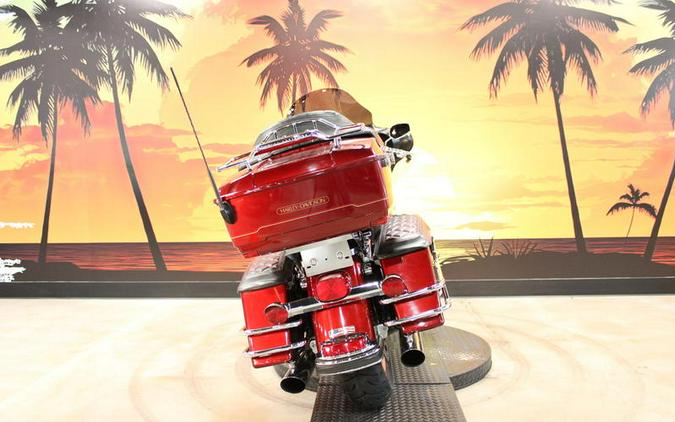 2010 Harley-Davidson® FLHTC - Electra Glide® Classic