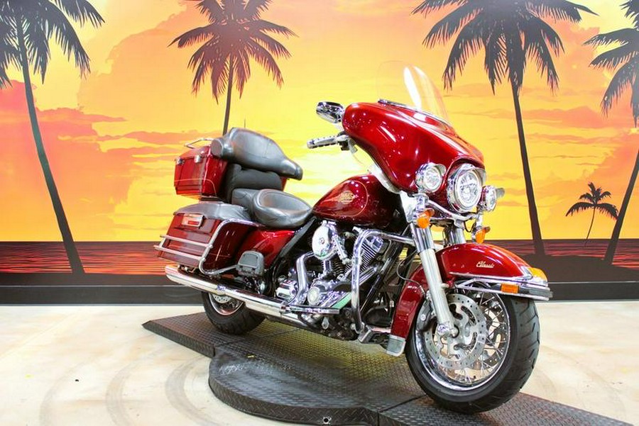 2010 Harley-Davidson® FLHTC - Electra Glide® Classic