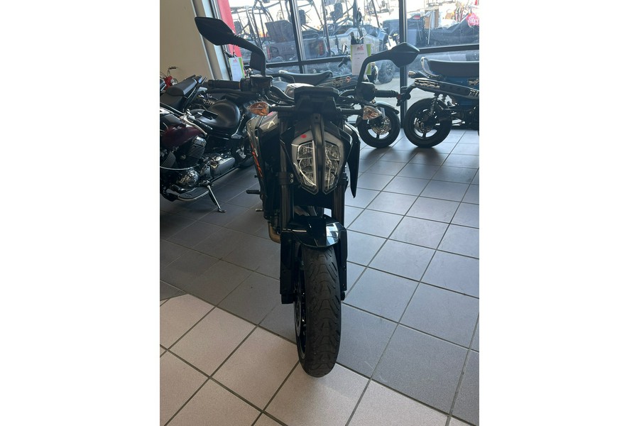 2019 KTM Duke 790