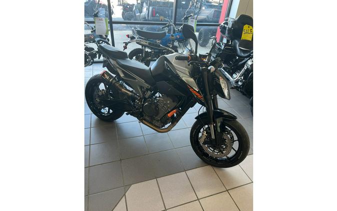 2019 KTM Duke 790