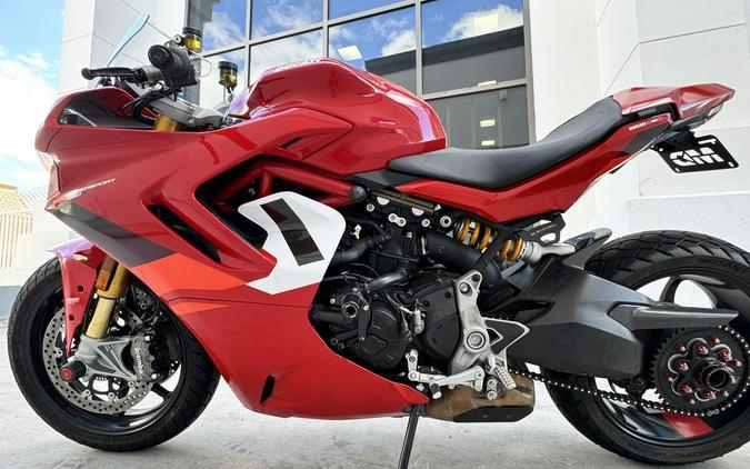 2023 Ducati SuperSport 950 S Ducati Red