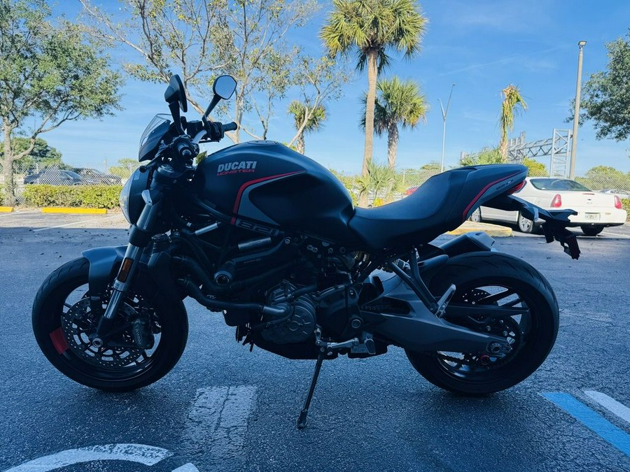 2019 Ducati Monster 821 Stealth