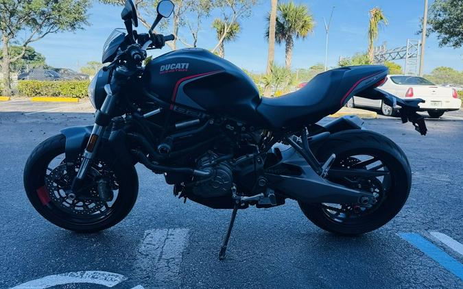 2019 Ducati Monster 821 Stealth