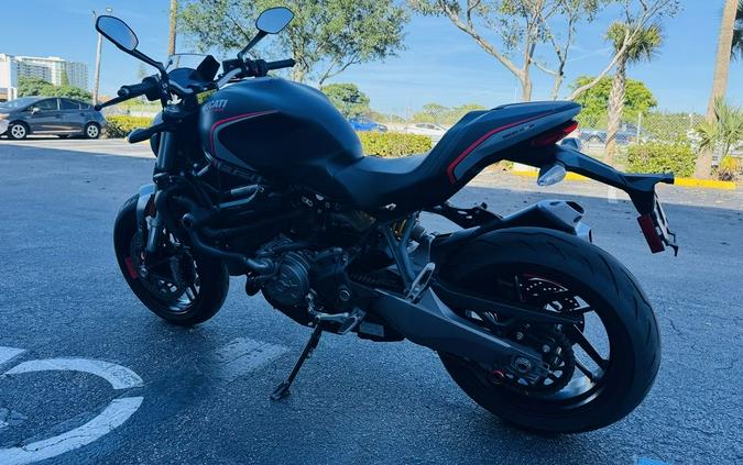 2019 Ducati Monster 821 Stealth