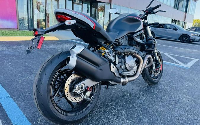 2019 Ducati Monster 821 Stealth