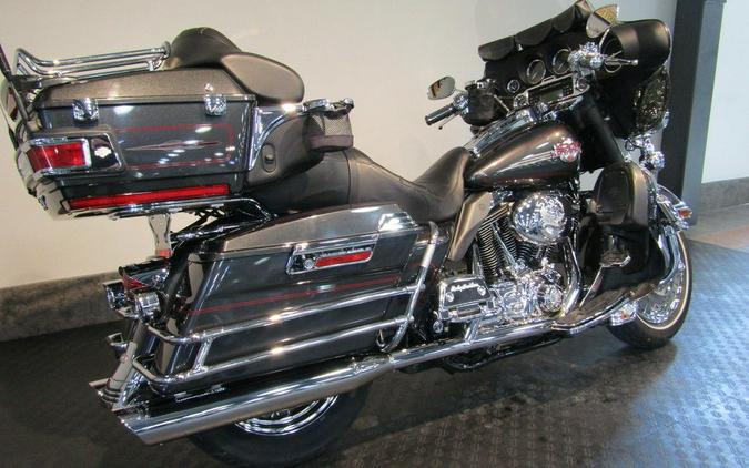 2006 Harley-Davidson® FLHTCUI - Ultra Classic® Electra Glide®