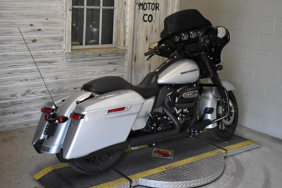 2019 Harley-Davidson® FLHXS - Street Glide® Special