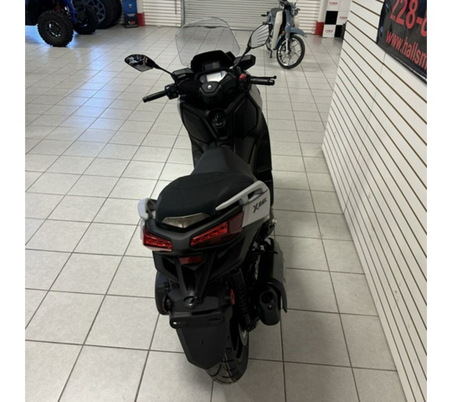 2024 Yamaha XMAX