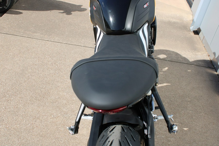 2025 Triumph Trident 660